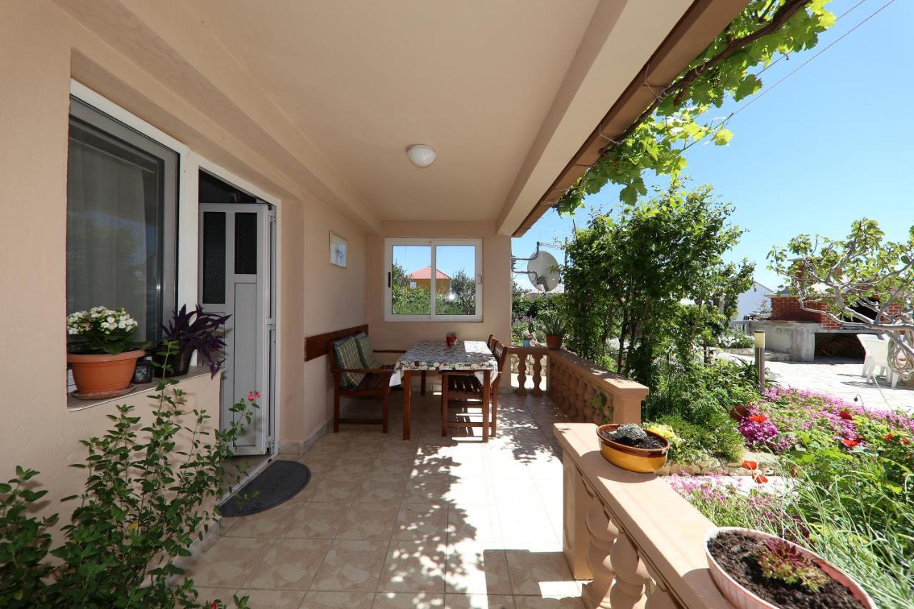Apartments Anka Rtina Exterior photo